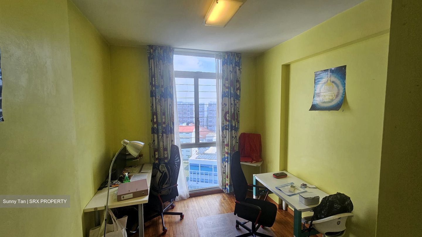 The Lakeshore (D22), Condominium #597215581